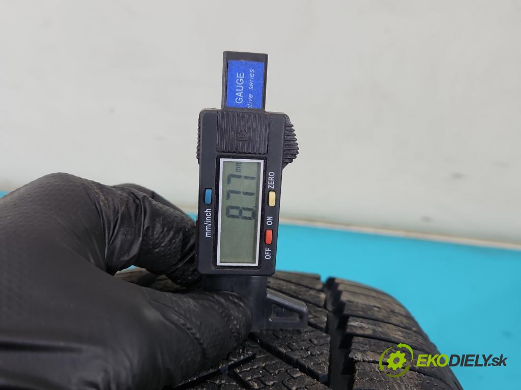 Toyota Auris I 2006-2013 2.0 D4D 126 hp manual 93 kW 1998 cm3 5- pneumatiky: zimní 4 ks komplet