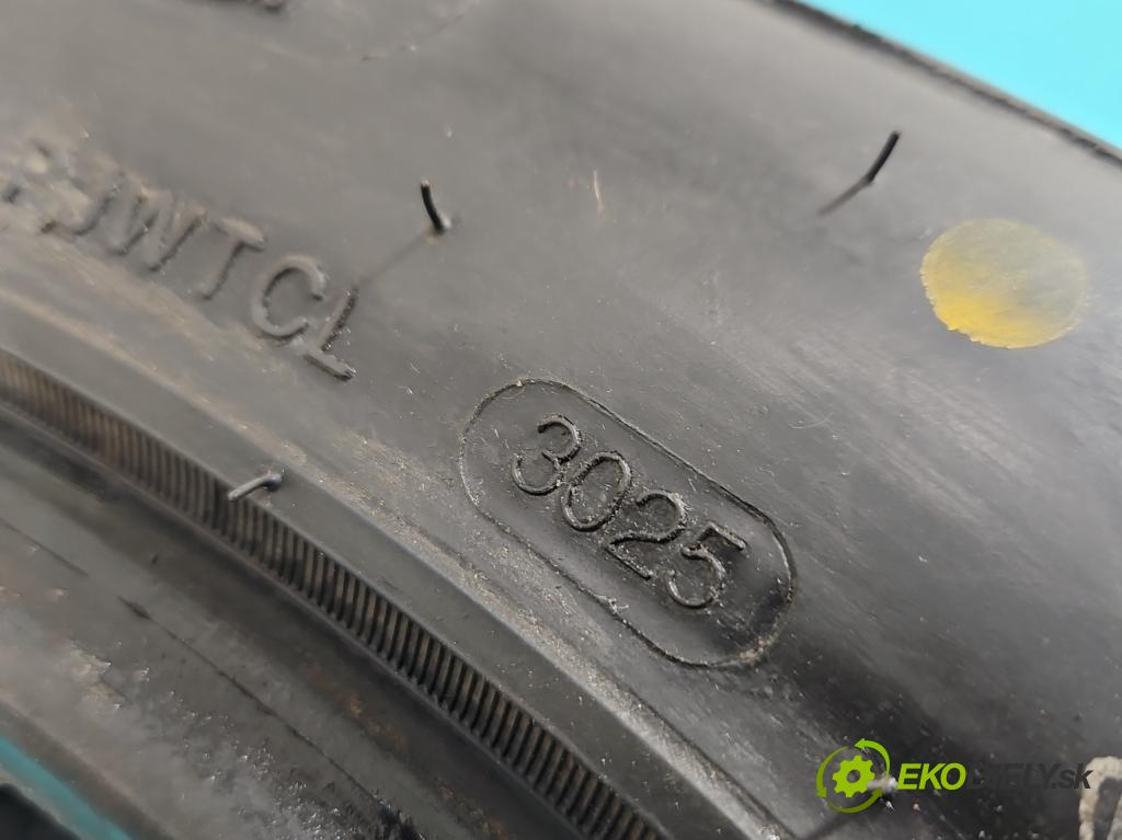 Toyota Auris I 2006-2013 2.0 D4D 126 hp manual 93 kW 1998 cm3 5- pneumatiky: zimní 4 ks komplet