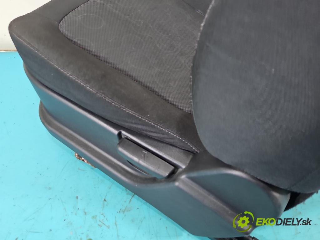 Hyundai I20 I 2008-2014 1.2 16V 78 hp manual 57.2 kW 1248 cm3 5- Sedadlo levý  (Sedadlo)