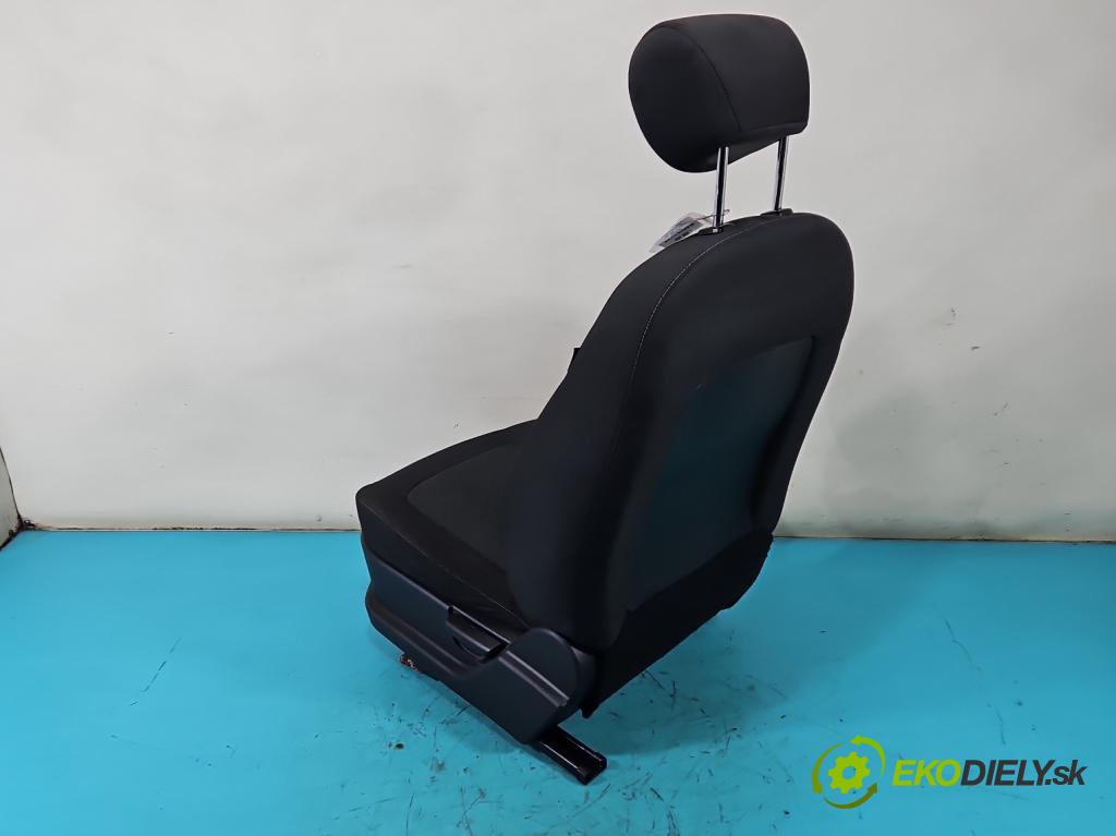 Hyundai I20 I 2008-2014 1.2 16V 78 hp manual 57.2 kW 1248 cm3 5- Sedadlo levý  (Sedadlo)