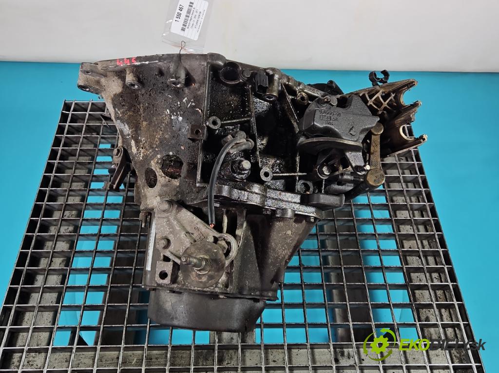 Citroen C4 I 2004-2011 2.0 16V 177 hp manual 130 kW 1997 cm3 3- převodovka stupňová manual 20DM68