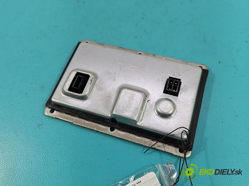 Citroen C4 I 2004-2011 2.0 16V 177 hp manual 130 kW 1997 cm3 3- měnič xenon 89035114 (Řídící jednotka xenonu)