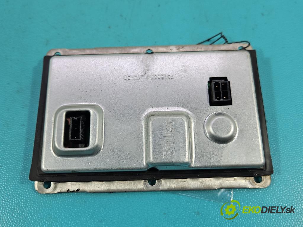 Citroen C4 I 2004-2011 2.0 16V 177 hp manual 130 kW 1997 cm3 3- měnič xenon 89035114 (Řídící jednotka xenonu)