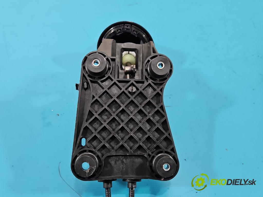 Citroen C4 I 2004-2011 2.0 16V 177 HP manual 130 kW 1997 cm3 3- Páka: Změny: stupeň,rýchlosť 9657303580 (Rýchlostná páka (kulisa))