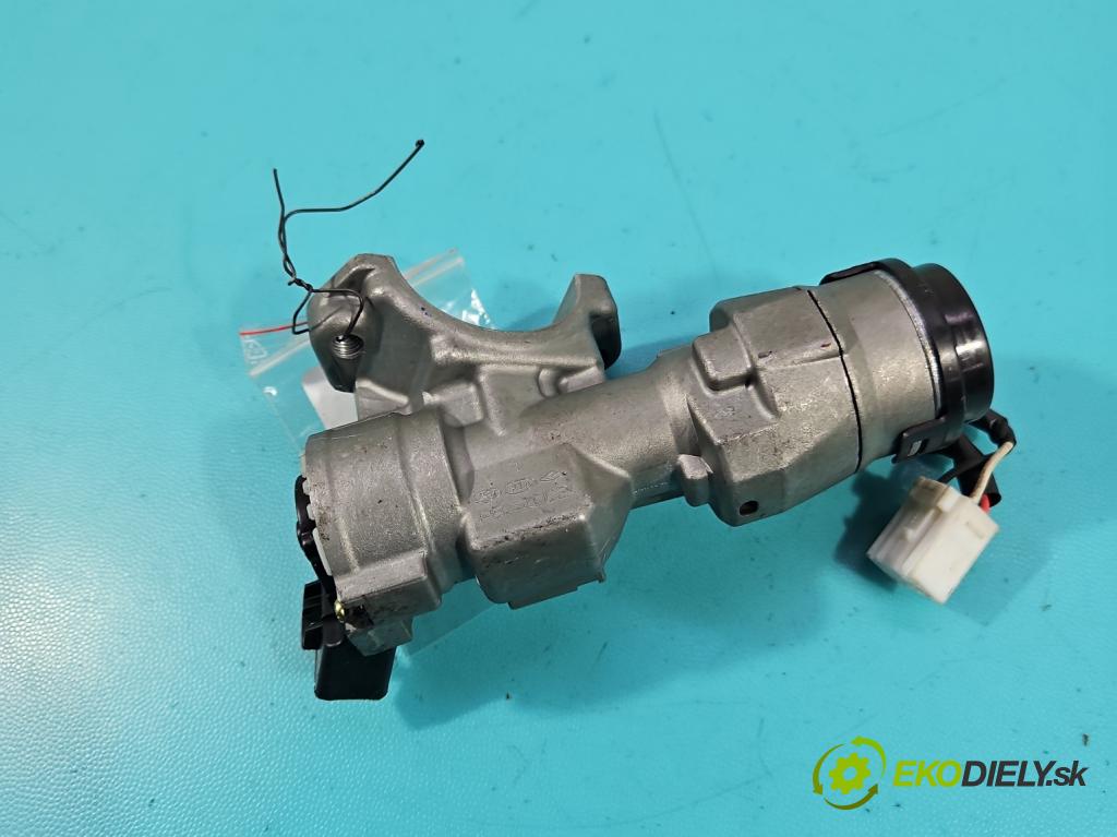 Hyundai I20 I 2008-2014 1.2 16V 78 hp manual 57.2 kW 1248 cm3 5- spínací skříňka  (Spínací skříňka)