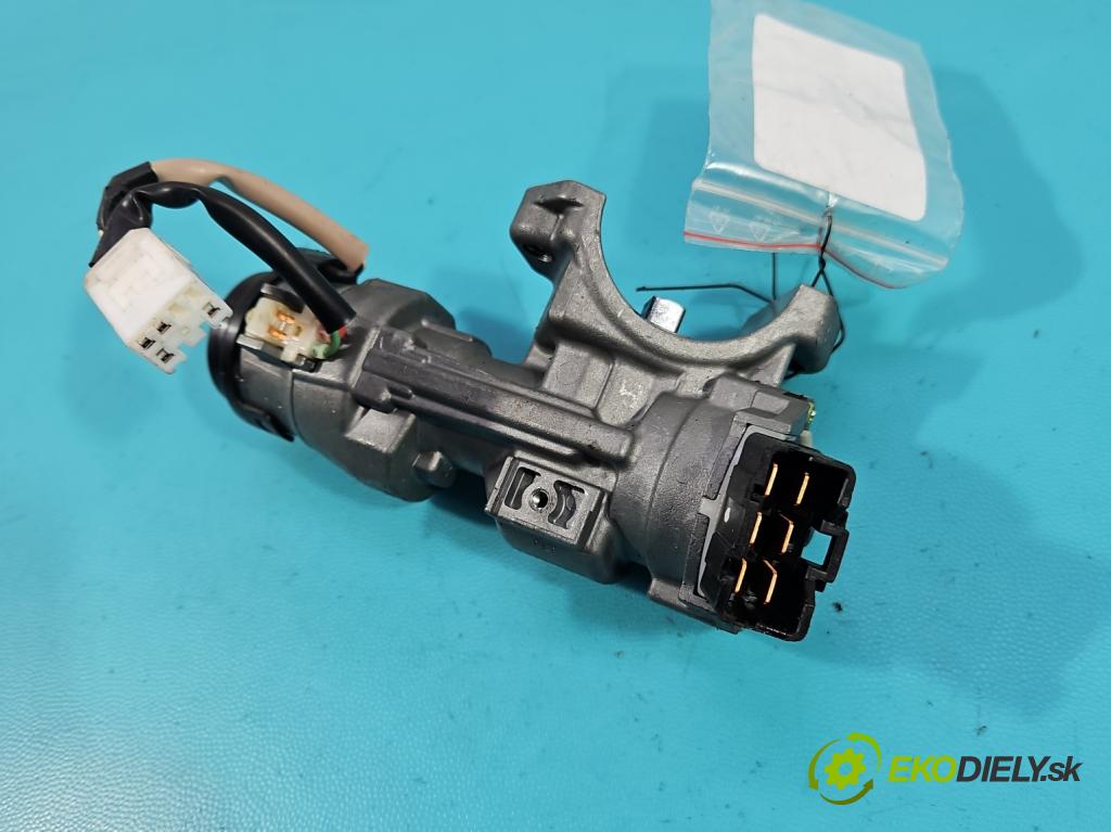 Hyundai I20 I 2008-2014 1.2 16V 78 hp manual 57.2 kW 1248 cm3 5- spínací skříňka  (Spínací skříňka)