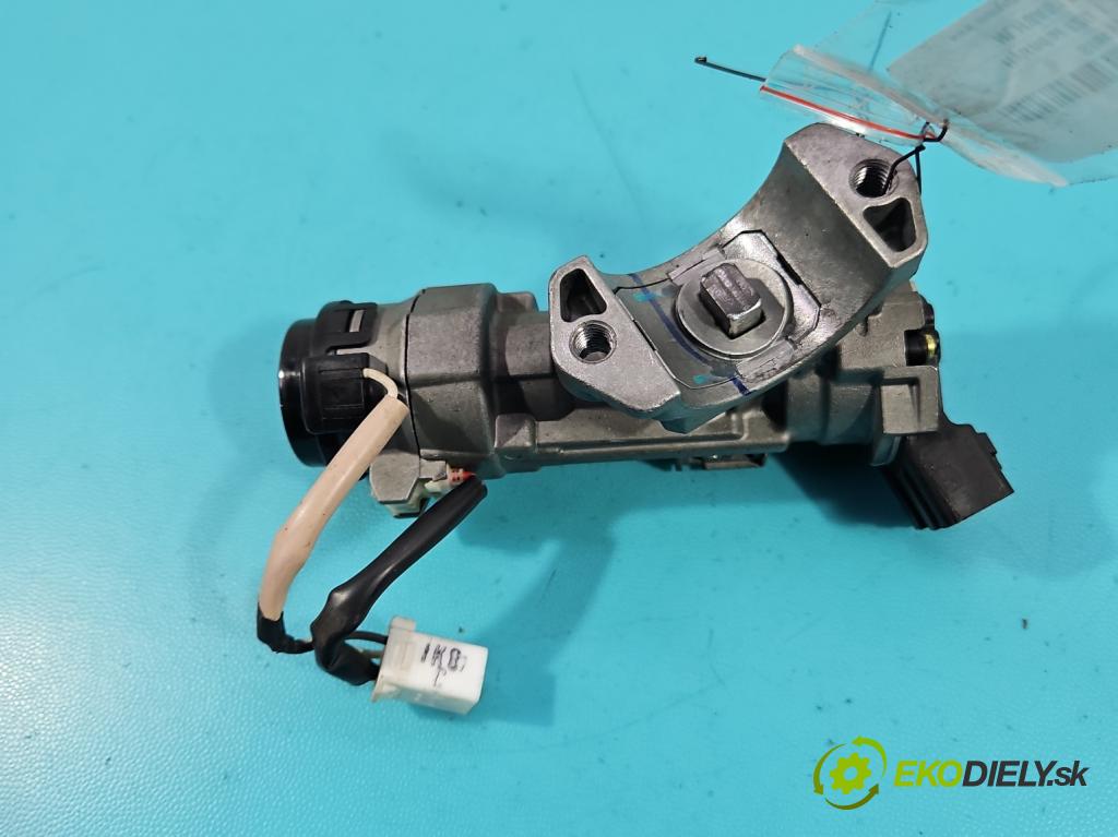 Hyundai I20 I 2008-2014 1.2 16V 78 hp manual 57.2 kW 1248 cm3 5- spínací skříňka  (Spínací skříňka)