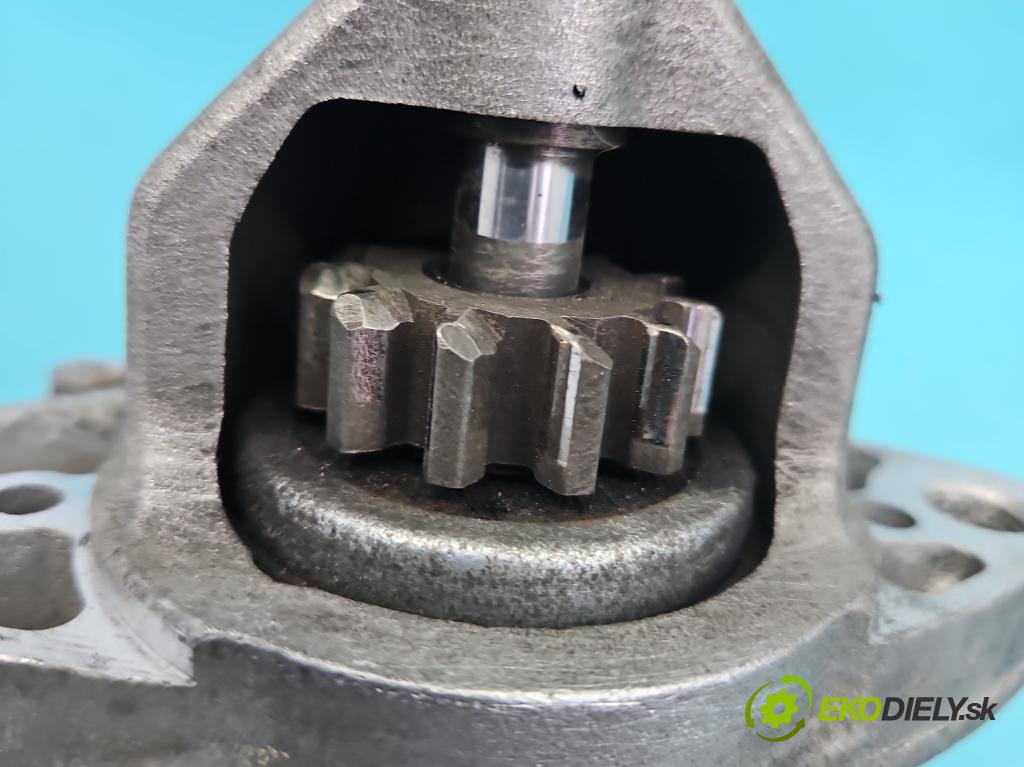 Toyota Auris I 2006-2013 2.0 D4D 126 HP manual 93 kW 1998 cm3 5- štartér 28100-0R010 (Štartér)