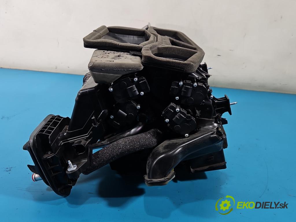 Bmw 5 G30 2017-2024 2.0d 190 hp automatic 140 kW 1995 cm3 4- radiátor 9868742 (Radiátor topení)