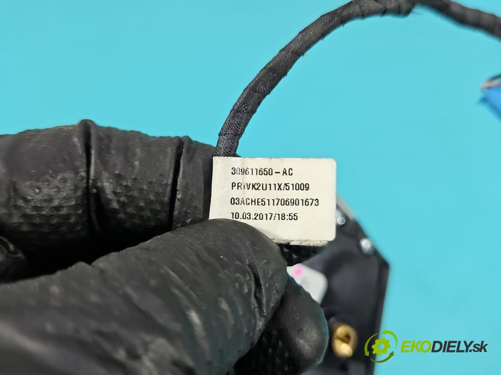 Bmw 5 G30 2017-2024 2.0d 190 HP automatic 140 kW 1995 cm3 4- prepínač multifunkční: řízení: 7854187 (Prepínacie páčky pod volantom)