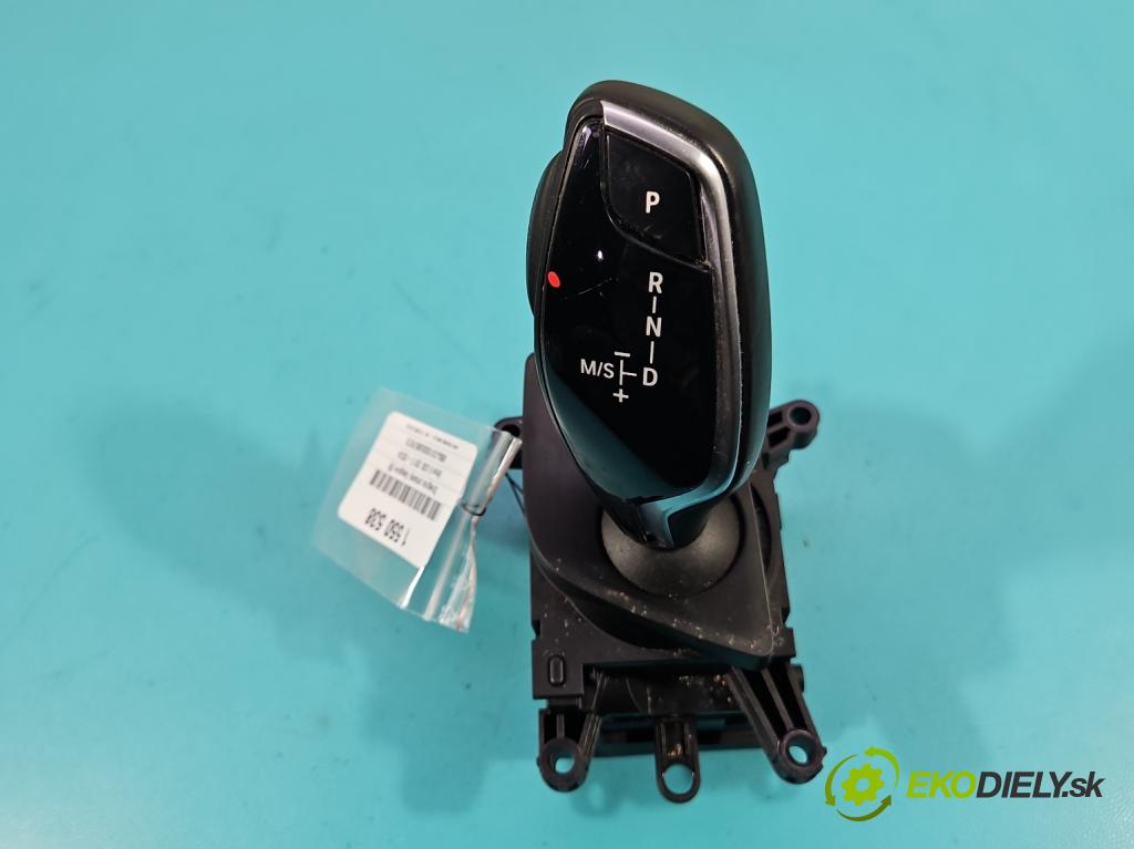 Bmw 5 G30 2017-2024 2.0d 190 HP automatic 140 kW 1995 cm3 4- Páka: Změny: stupeň,rýchlosť 6825825 (Rýchlostná páka (kulisa))