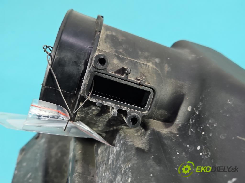 Bmw 5 G30 2017-2024 2.0d 190 HP automatic 140 kW 1995 cm3 4- obal filtra vzduchu 8620473 (Obal vzduchového filtra)