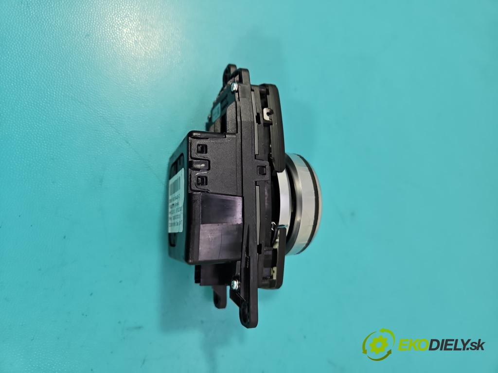 Bmw 5 G30 2017-2024 2.0d 190 HP automatic 140 kW 1995 cm3 4- prepínač rádio: navigácie 6844224