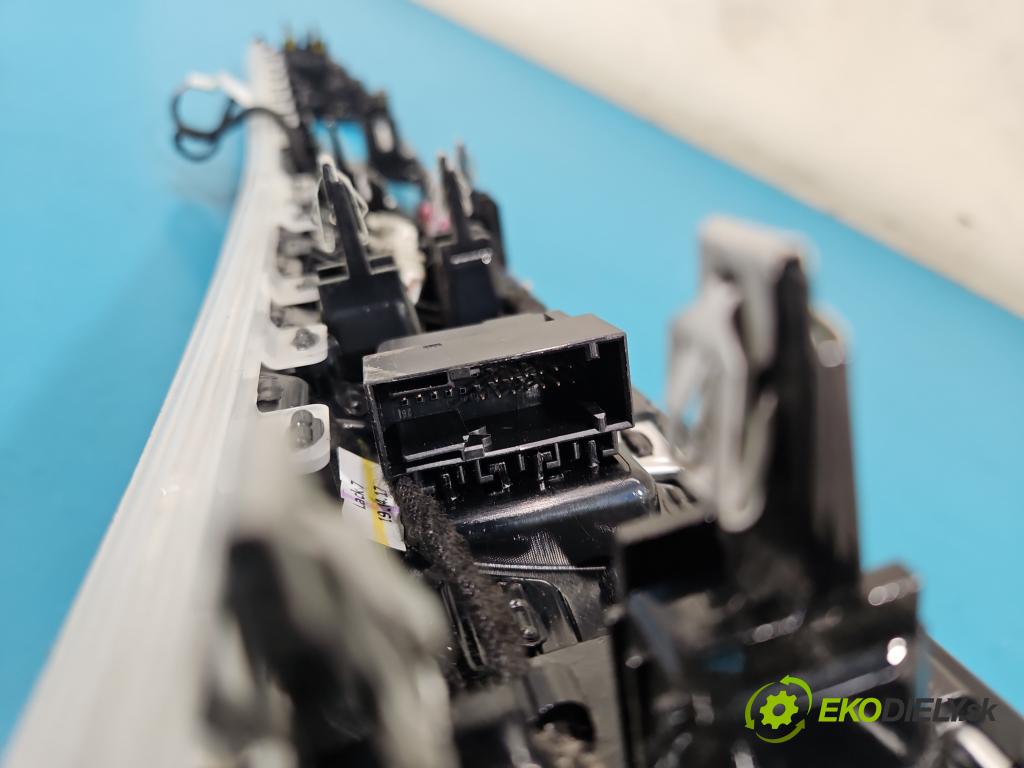 Bmw 5 G30 2017-2024 2.0d 190 HP automatic 140 kW 1995 cm3 4- lišta ozdobná vnitŕní: 6993047