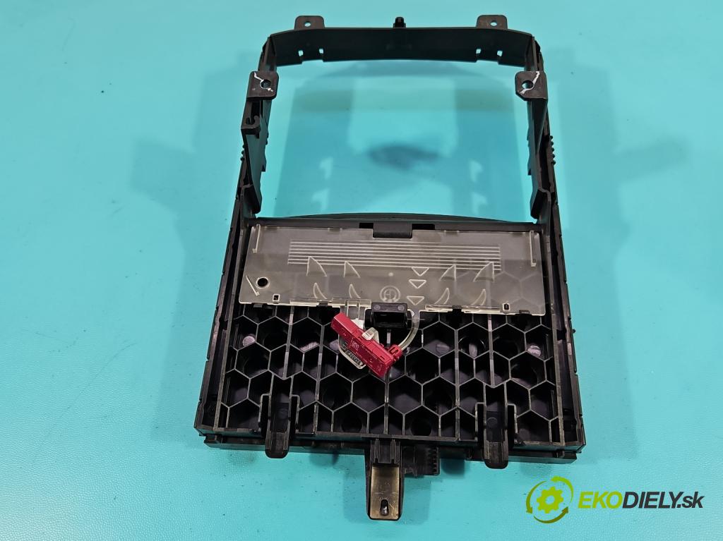 Bmw 5 G30 2017-2024 2.0d 190 HP automatic 140 kW 1995 cm3 4- lišta ozdobná vnitŕní: 9330629