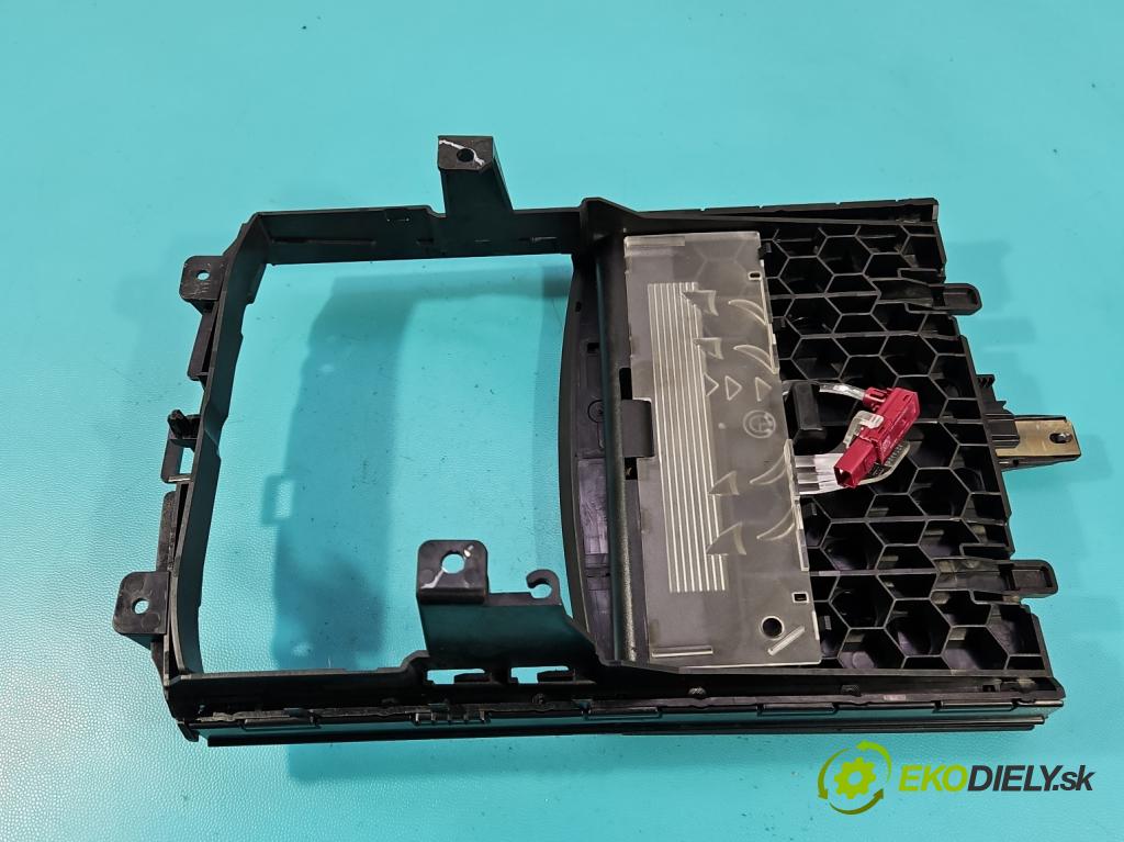 Bmw 5 G30 2017-2024 2.0d 190 HP automatic 140 kW 1995 cm3 4- lišta ozdobná vnitŕní: 9330629