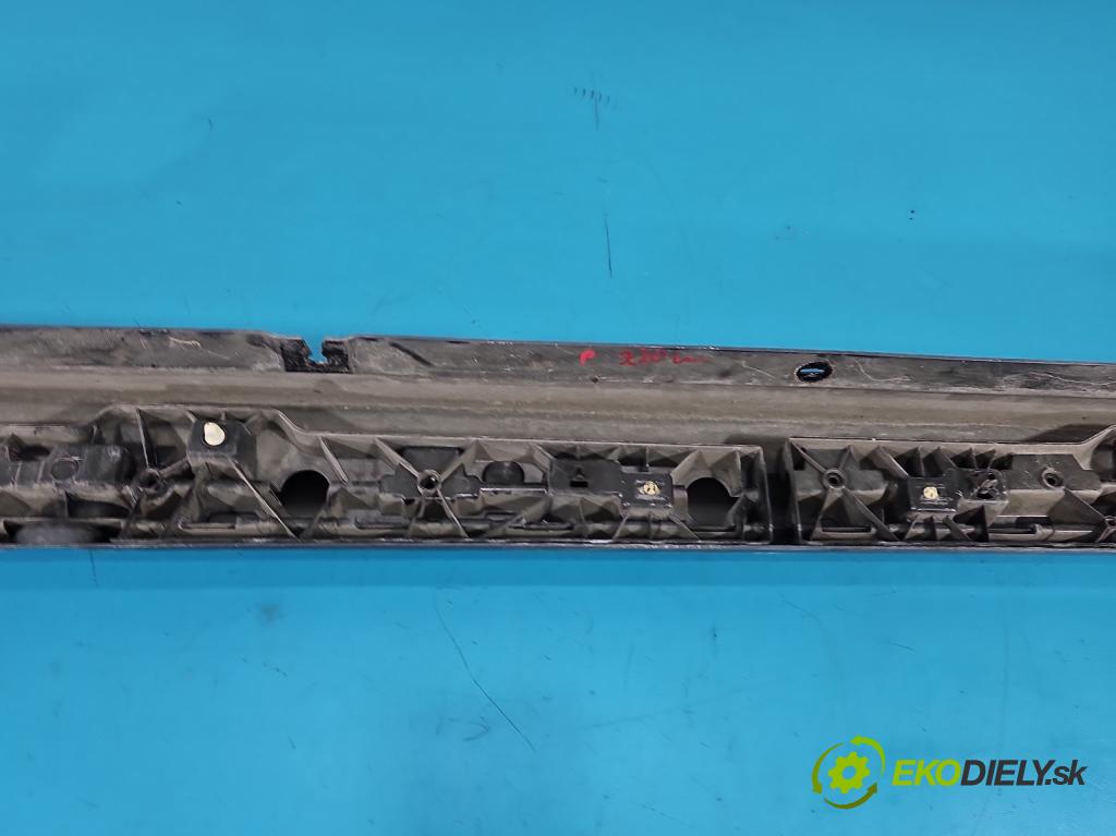 Bmw 5 G30 2017-2024 2.0d 190 hp automatic 140 kW 1995 cm3 4- lišta práh: pravé 8064744 (Prahová lišta)