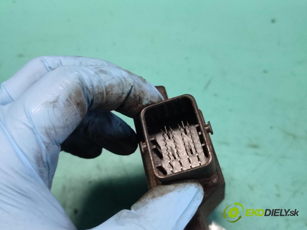 Vw Passat B5 1995-2005 2.0 8V 116 HP manual 85 kW 1984 cm3 5- riadiaca jednotka LPG 67R-017009