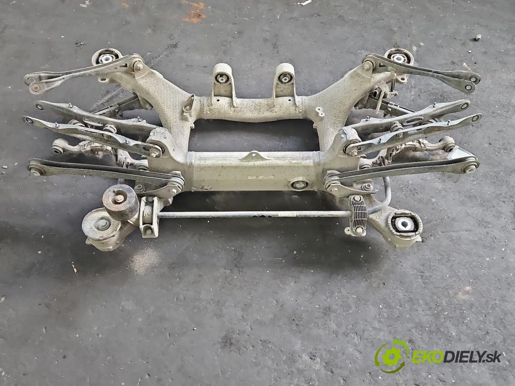 Bmw 5 G30 2017-2024 2.0d 190 HP automatic 140 kW 1995 cm3 4- zadna výstuha 6861201 (Výstuha zadná)