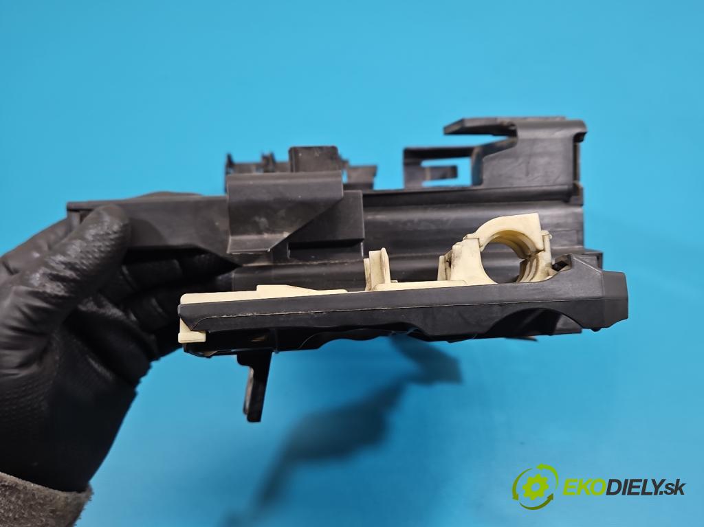 Bmw 5 G30 2017-2024 2.0d 190 HP automatic 140 kW 1995 cm3 4- Upevnenie: 8584651