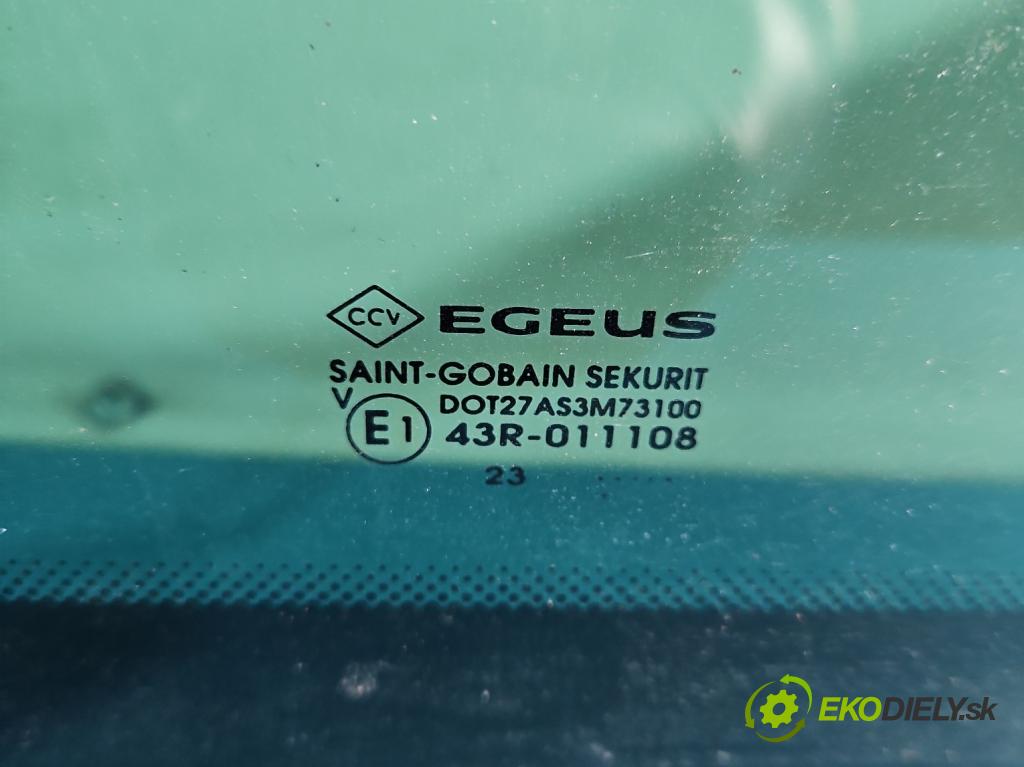 Renault Trafic III 2014 - 2.0 dci 150 HP manual 110 kW 1997 cm3 5- sklo zadné ľavé