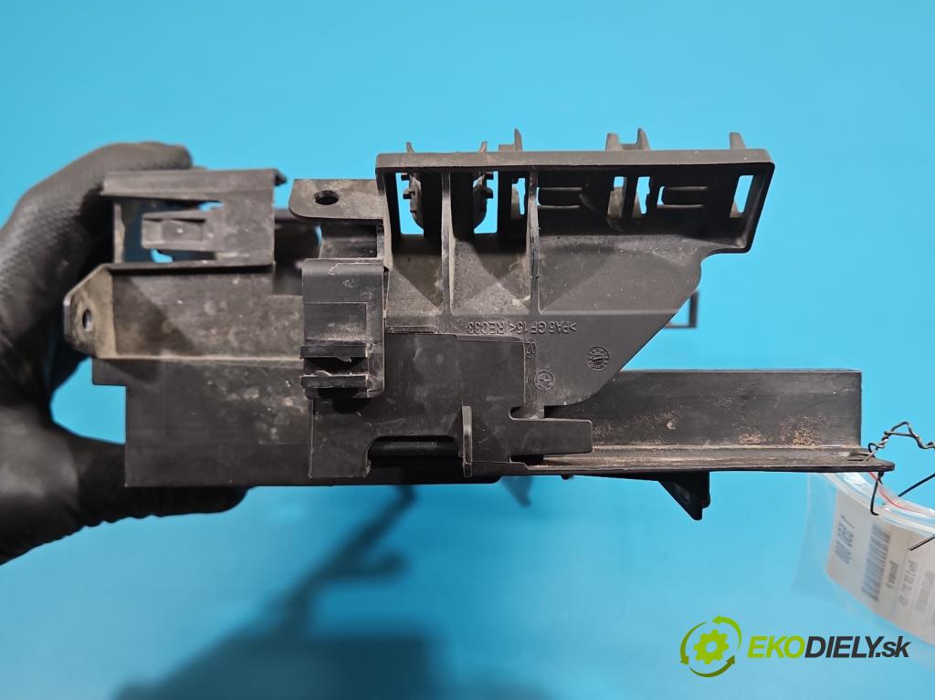 Renault Trafic III 2014 - 2.0 dci 150 HP manual 110 kW 1997 cm3 5- sklo dvere zadné pravé