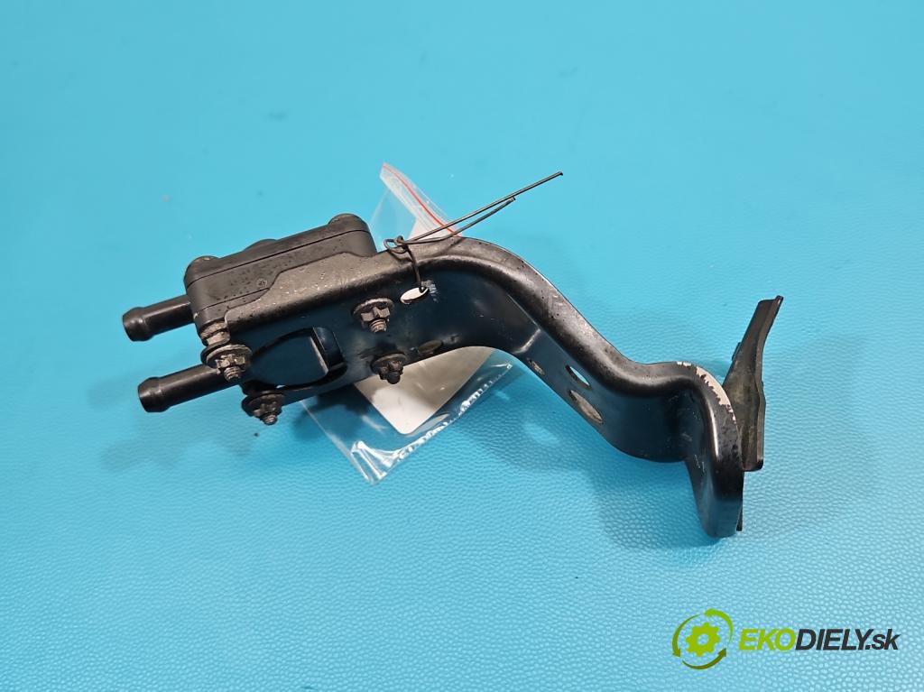 Toyota Auris I 2006-2013 2.0 D4D 126 hp manual 93 kW 1998 cm3 5- snímač tlaku spalin 89480-12020