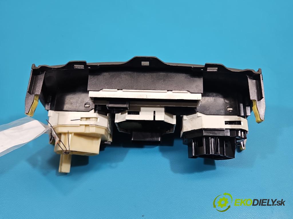 Toyota Auris I 2006-2013 2.0 D4D 126 HP manual 93 kW 1998 cm3 5- panel kúrenia 55406-02190