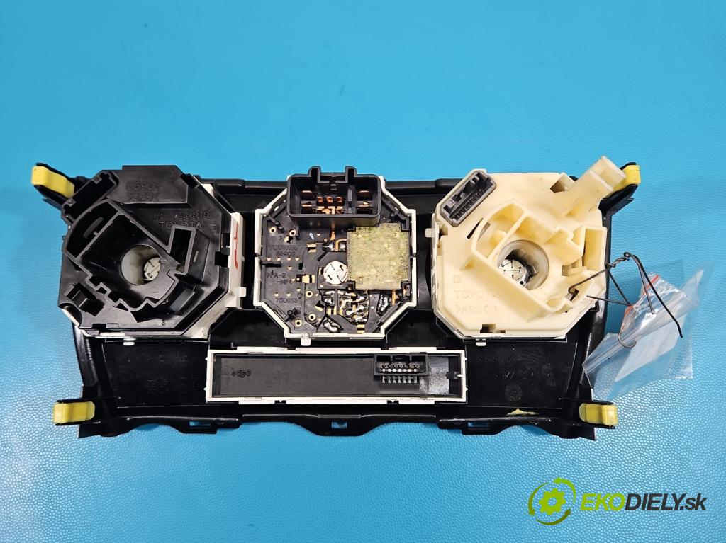Toyota Auris I 2006-2013 2.0 D4D 126 HP manual 93 kW 1998 cm3 5- panel kúrenia 55406-02190