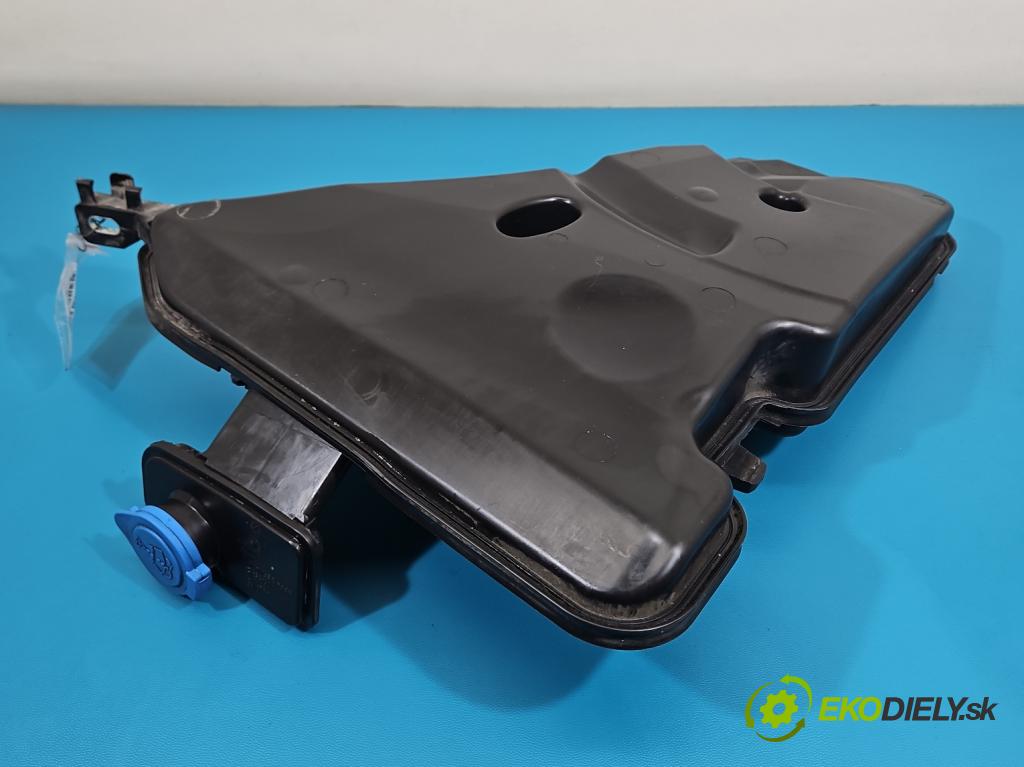 Bmw 5 G30 2017-2024 2.0d 190 hp automatic 140 kW 1995 cm3 4- nádržka tekutina: ostřikovačů 7357287-05