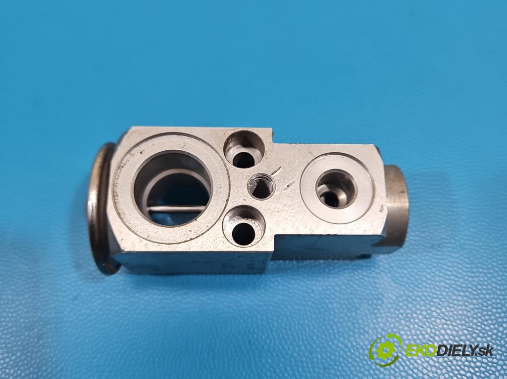 Bmw 5 G30 2017-2024 2.0d 190 HP automatic 140 kW 1995 cm3 4- ventil rozšírenie: klimatizácie 936171002