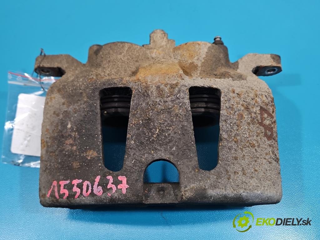 Fiat Freemont 2.0 jtd 170 hp automatic 125 kW 1956 cm3 5- brzdič přední levý  (Klika dveří ostatní)