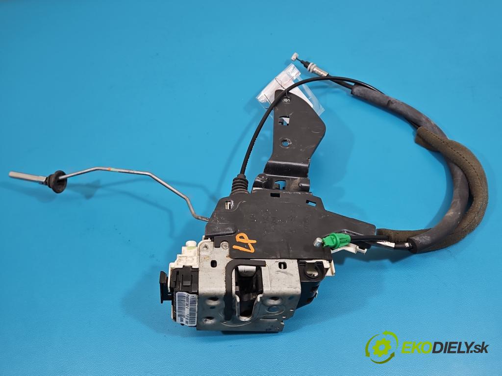 Fiat Freemont 2.0 jtd 170 hp automatic 125 kW 1956 cm3 5- zámek přední levý P04589913AE