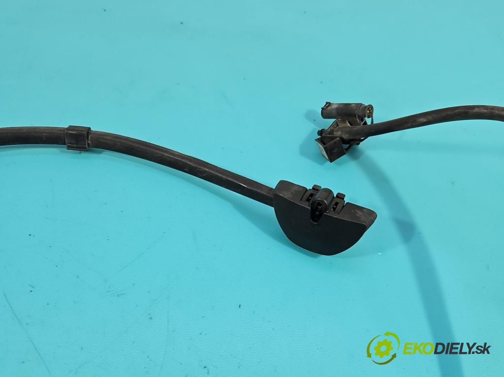 Bmw 5 G30 2017-2024 2.0d 190 hp automatic 140 kW 1995 cm3 4- ostřikovač 7388756