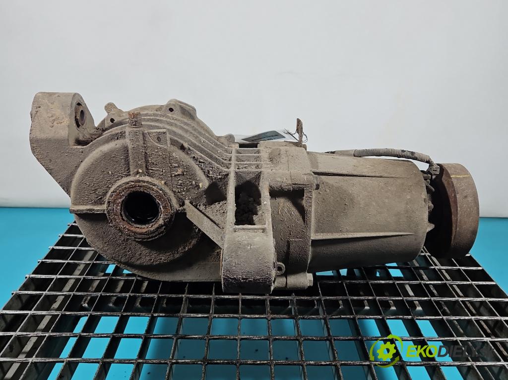 Fiat Freemont 2.0 jtd 170 HP automatic 125 kW 1956 cm3 5- Most: zadní: 05146768AB