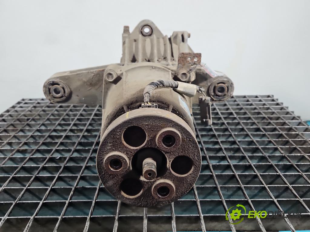 Fiat Freemont 2.0 jtd 170 HP automatic 125 kW 1956 cm3 5- Most: zadní: 05146768AB