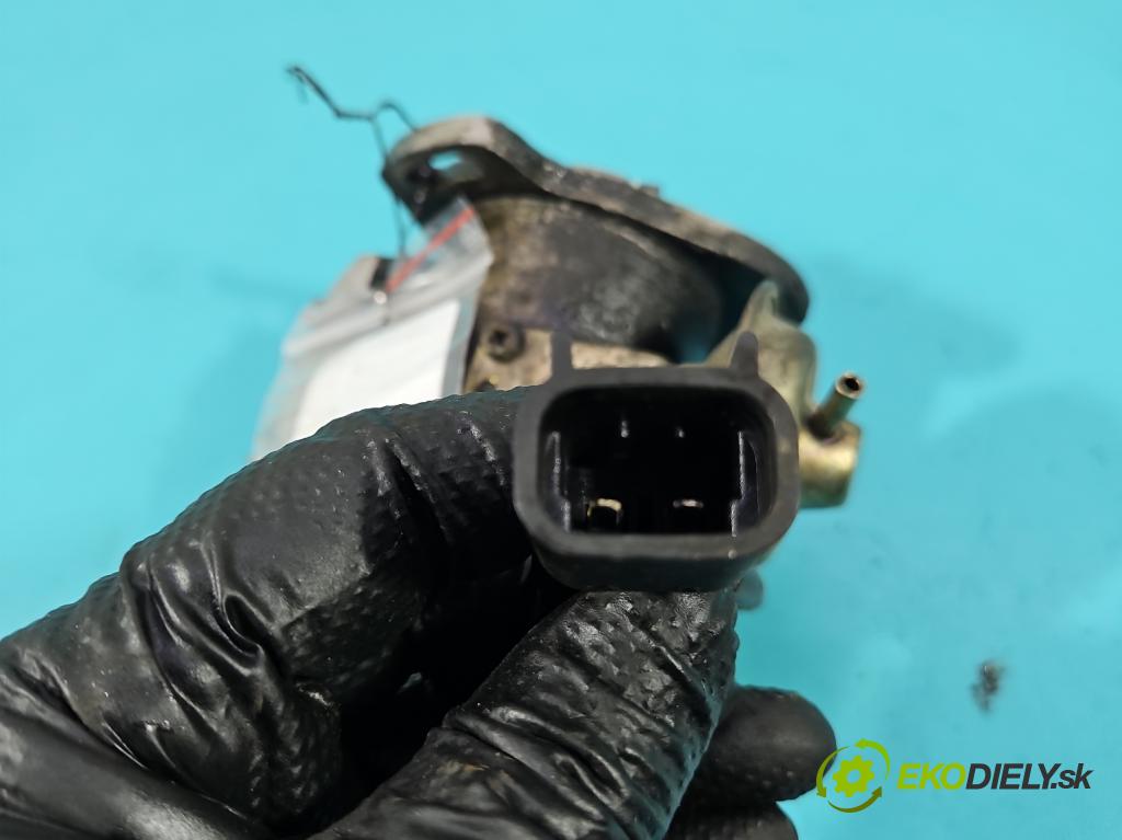 Fiat Uno 1.1 karburátor: 56 HP manual 41 kW 1100 cm3 5- rozdeľovač 829R11 (Rozdeľovač)