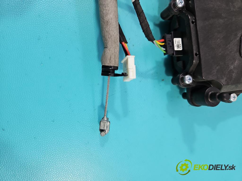 Bmw 5 G30 2017-2024 2.0d 190 HP automatic 140 kW 1995 cm3 4- zámok kufrové dvere zadné 7383561