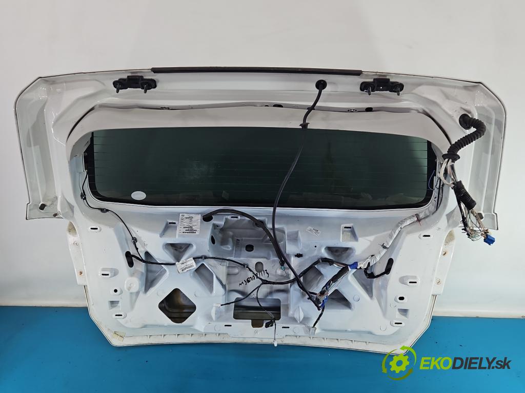 Fiat Freemont 2.0 jtd 170 hp automatic 125 kW 1956 cm3 5- zadní kufrové dveře  (Zadní kapota (kufr))