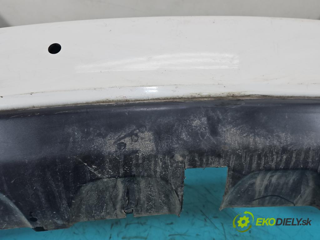 Fiat Freemont 2.0 jtd 170 hp automatic 125 kW 1956 cm3 5- nárazník zadní  (Klika dveří ostatní)