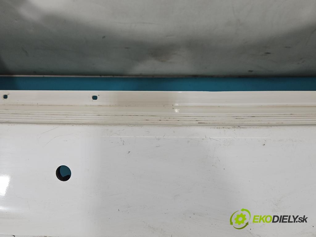 Fiat Freemont 2.0 jtd 170 hp automatic 125 kW 1956 cm3 5- nárazník zadní  (Klika dveří ostatní)