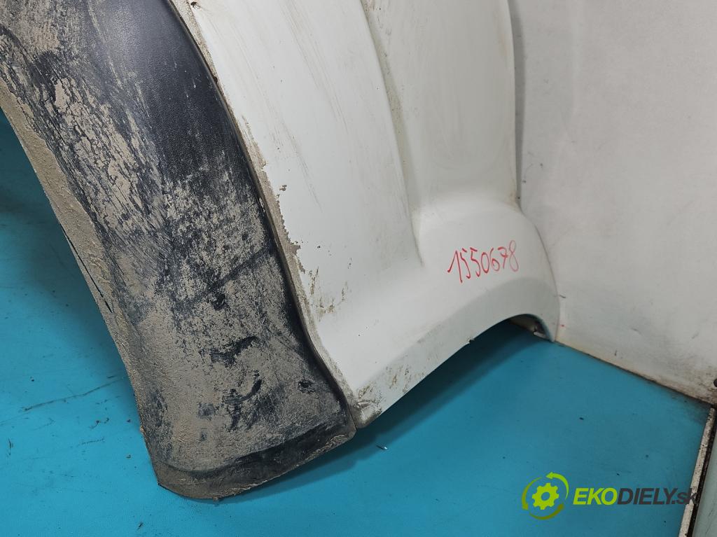 Fiat Freemont 2.0 jtd 170 hp automatic 125 kW 1956 cm3 5- nárazník zadní  (Klika dveří ostatní)