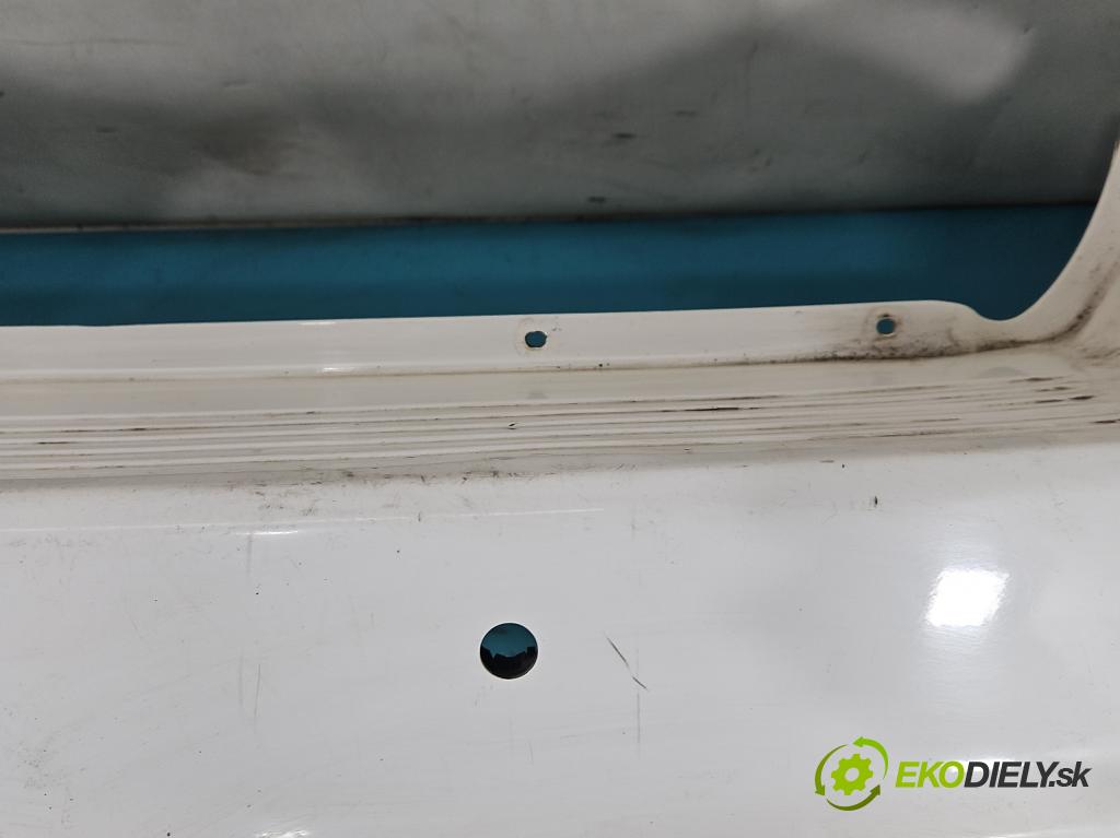 Fiat Freemont 2.0 jtd 170 hp automatic 125 kW 1956 cm3 5- nárazník zadní  (Klika dveří ostatní)