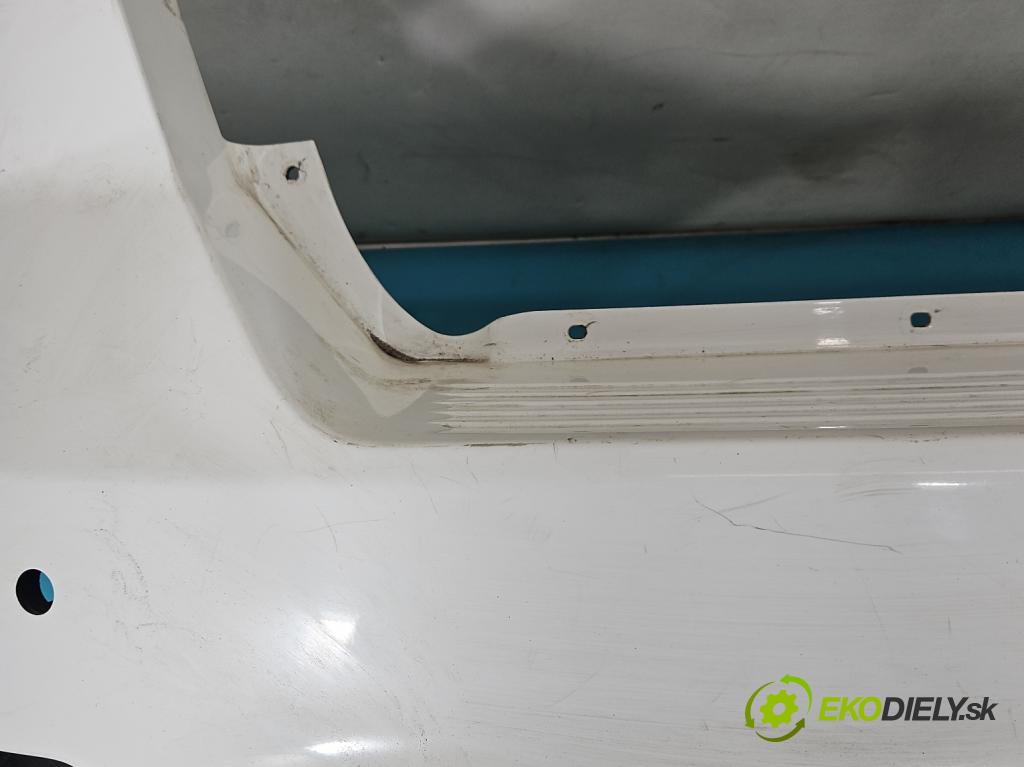 Fiat Freemont 2.0 jtd 170 hp automatic 125 kW 1956 cm3 5- nárazník zadní  (Klika dveří ostatní)