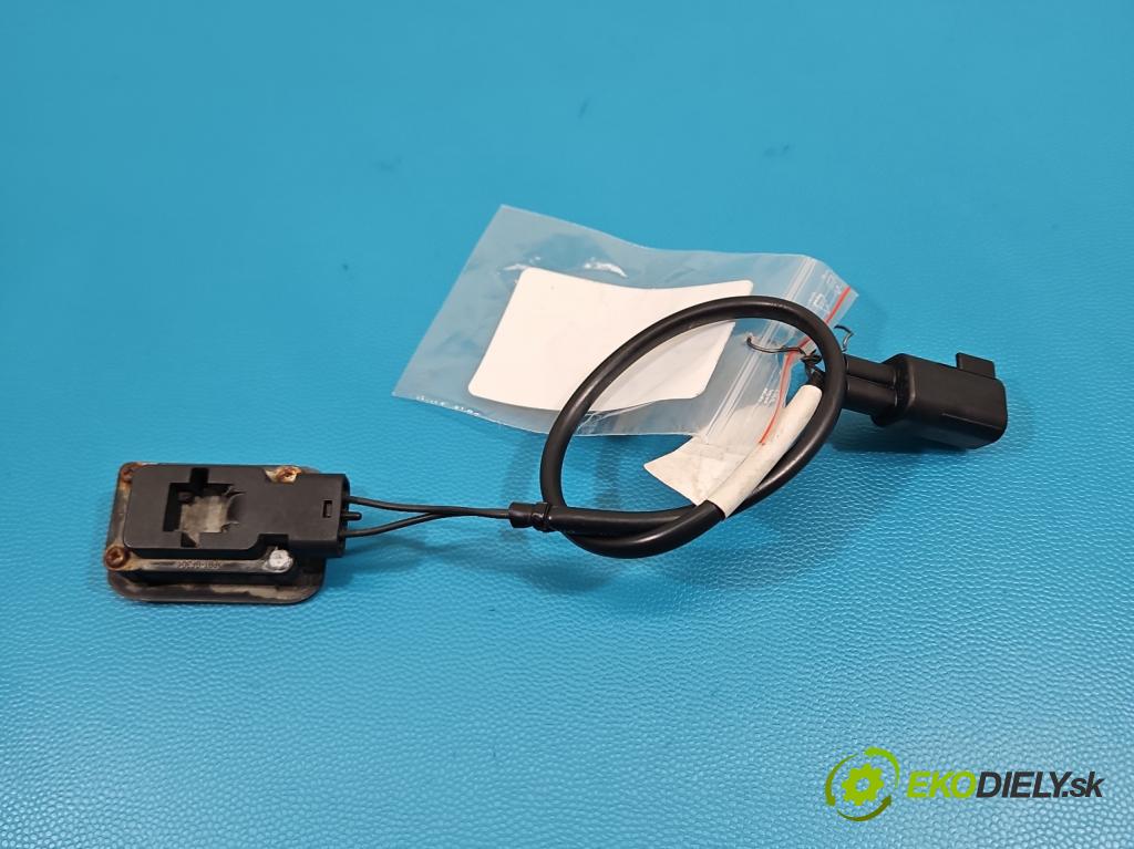 Fiat Freemont 2.0 jtd 170 HP automatic 125 kW 1956 cm3 5- rukoväť kufrové dvere zadné 9410-0316-000