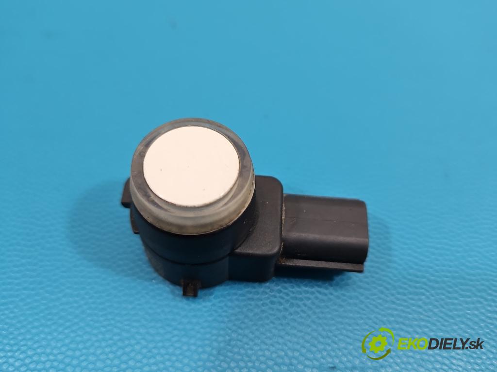 Fiat Freemont 2.0 jtd 170 HP automatic 125 kW 1956 cm3 5- snímač parkovaní: 0263013245