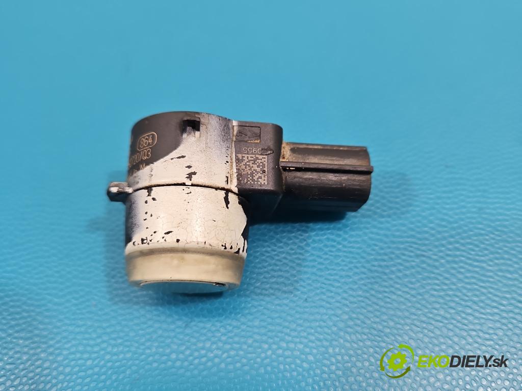 Fiat Freemont 2.0 jtd 170 HP automatic 125 kW 1956 cm3 5- snímač parkovaní: 0263003846