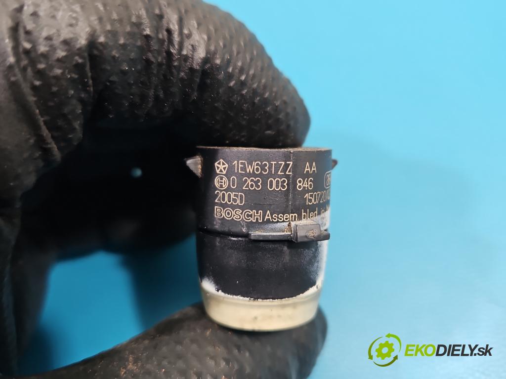 Fiat Freemont 2.0 jtd 170 HP automatic 125 kW 1956 cm3 5- snímač parkovaní: 0263003846