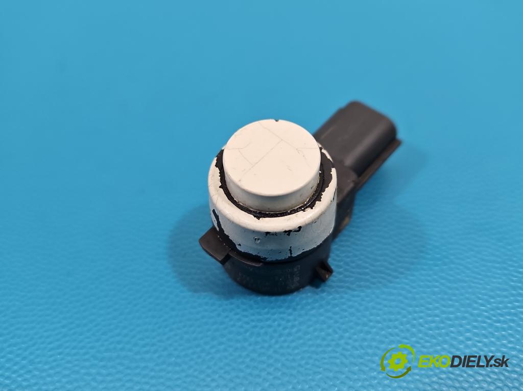 Fiat Freemont 2.0 jtd 170 HP automatic 125 kW 1956 cm3 5- snímač parkovaní: 0263003846