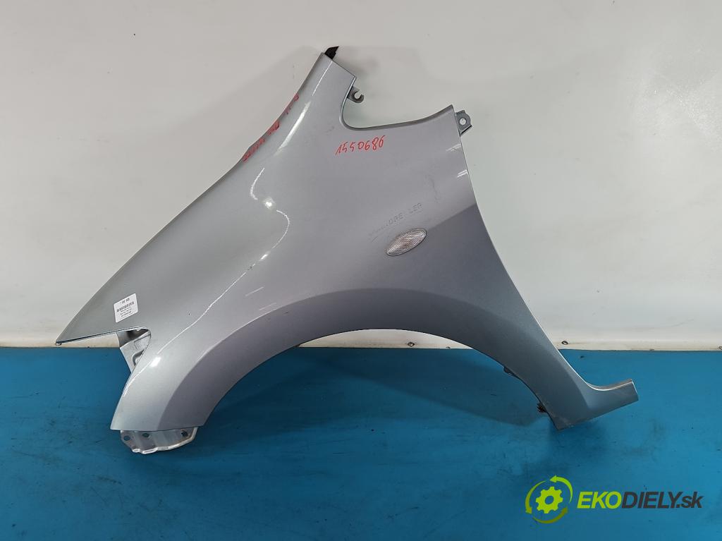 Toyota Auris I 2006-2013 2.0 D4D 126 hp manual 93 kW 1998 cm3 5- blatnik přední levý  (Levý přední blatník)